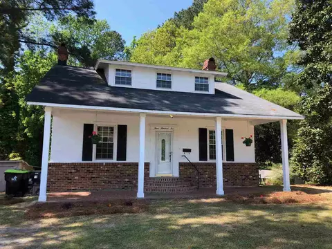 304 N 12th St, Erwin, NC 28339 photo 2