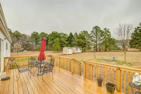 130 Penoak Dr, Willow Spring, NC 27592 photo 6