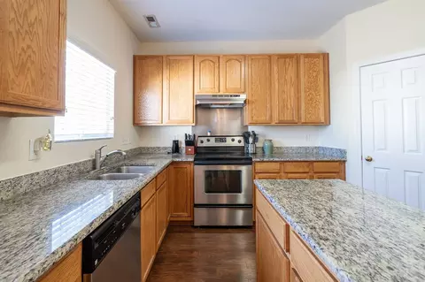 109 Eldon Ln, Apex, NC 27502 photo 9