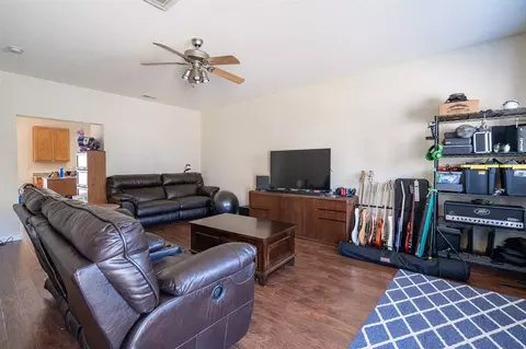 109 Eldon Ln, Apex, NC 27502 photo 4
