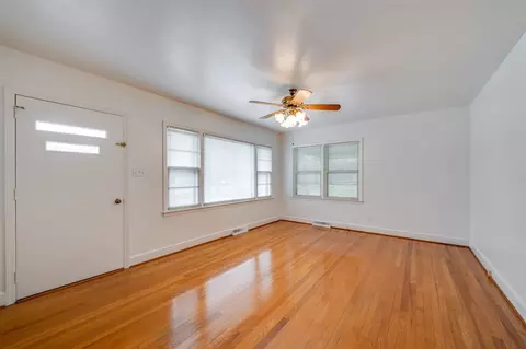 1317 Hamlin Rd, Durham, NC 27704 photo 4