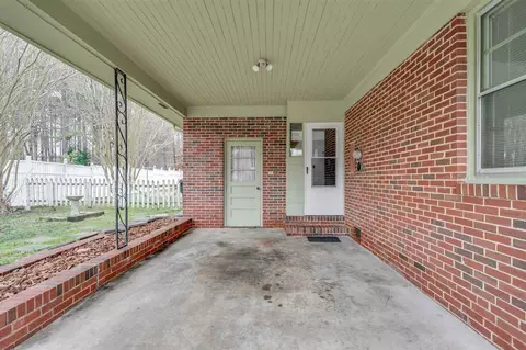 1317 Hamlin Rd, Durham, NC 27704 photo 3