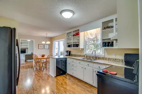 4 Bunker Hill Pl, Durham, NC 27705 photo 9