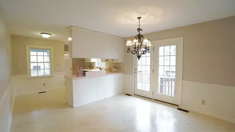703 Grimstead Cir, Cary, NC 27511 photo 3