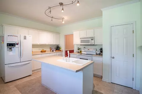 937 Black Angus Dr, Garner, NC 27529 photo 7