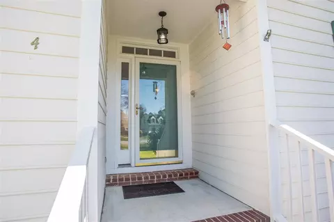 4 Shelburn Ct, Durham, NC 27712 photo 2