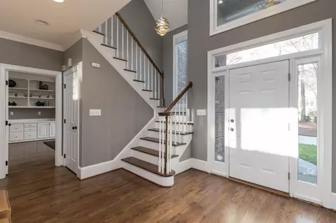 3910 Chippenham Rd, Durham, NC 27707 photo 2