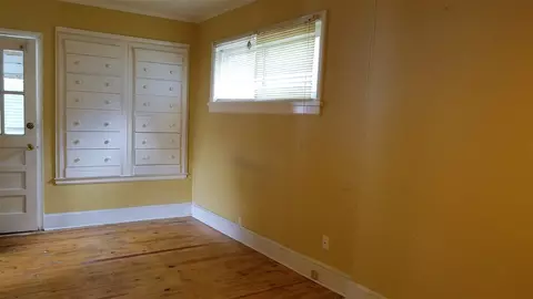 1019 Iredell St, Durham, NC 27705 photo 9