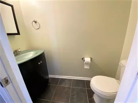 5006 Rolling Meadows Dr, Durham, NC 27703 photo 10