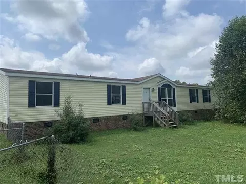 2308 Benson Hardee Rd, Benson, NC 27504 photo 1