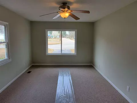 108 Sycamore St, Dunn, NC 28334 photo 6