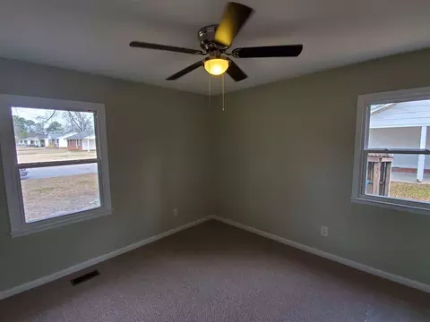 108 Sycamore St, Dunn, NC 28334 photo 10