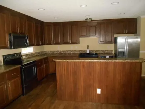 1376 Three Bridge Rd, Dunn, NC 28334 photo 4