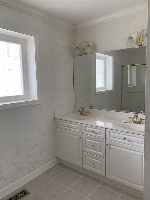 2821 Ellis Rd, Durham, NC 27703 photo 18