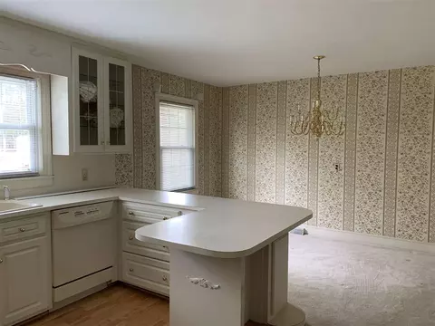 2821 Ellis Rd, Durham, NC 27703 photo 9