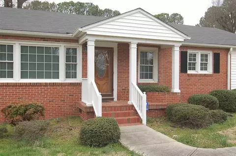 2821 Ellis Rd, Durham, NC 27703 photo 3