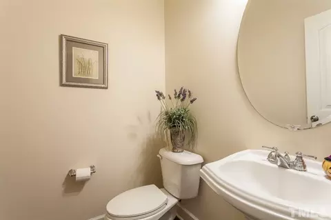 2011 Weston Green Loop, Cary, NC 27513 photo 14