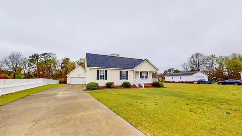 105 Morrison Dr, Smithfield, NC 27577 photo 3
