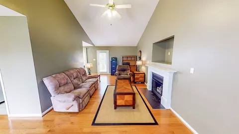 105 Morrison Dr, Smithfield, NC 27577 photo 6