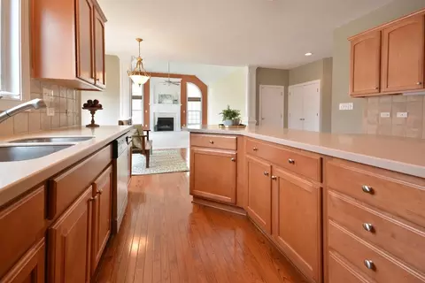 4701 Paces Ferry Dr, Durham, NC 27712 photo 9