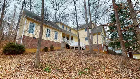 411 King George Loop, Cary, NC 27511 photo 2