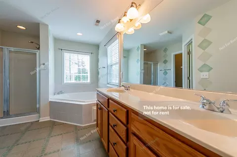 114 Whitney Ln, Durham, NC 27713 photo 4