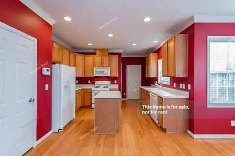 114 Whitney Ln, Durham, NC 27713 photo 2