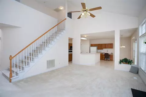 402 Stinhurst Dr, Durham, NC 27713 photo 8