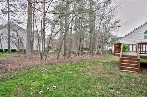 402 Stinhurst Dr, Durham, NC 27713 photo 17