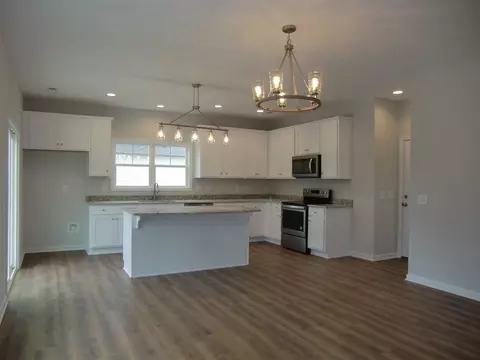 718 Maple Ave, Dunn, NC 28334 photo 13