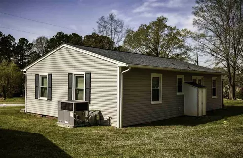 313 E Lillington St, Angier, NC 27501 photo 2