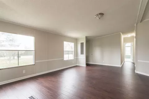 10998 Beaver Dam Rd, Middlesex, NC 27557 photo 4