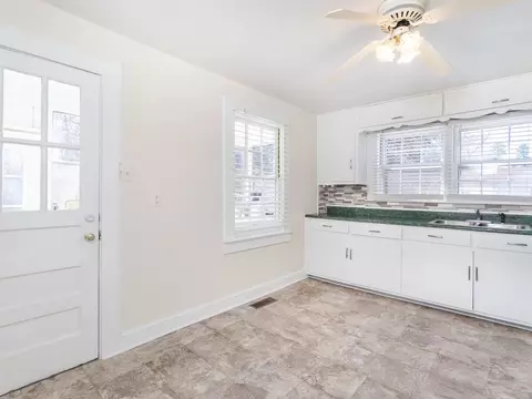 4420 Denfield St, Durham, NC 27704 photo 8