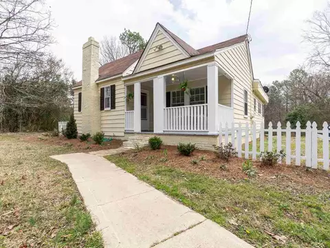4420 Denfield St, Durham, NC 27704 photo 2