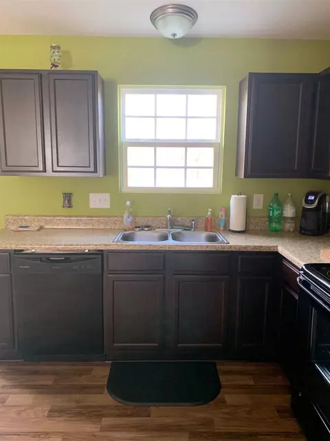 176 Friendship Ln, Erwin, NC 28339 photo 6