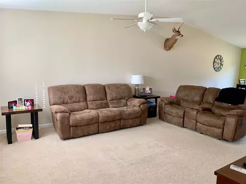 176 Friendship Ln, Erwin, NC 28339 photo 2