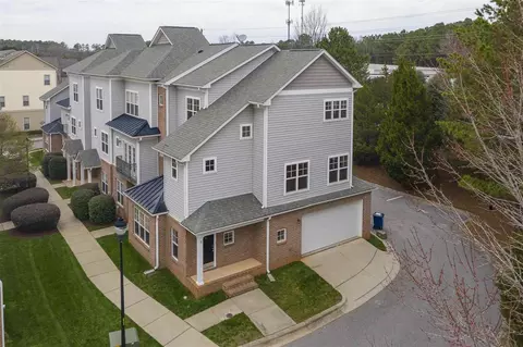 3805 Glenhaven Rd, Raleigh, NC 27606 photo 2