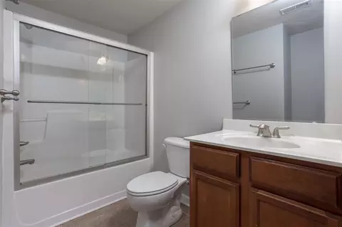 3805 Glenhaven Rd, Raleigh, NC 27606 photo 10
