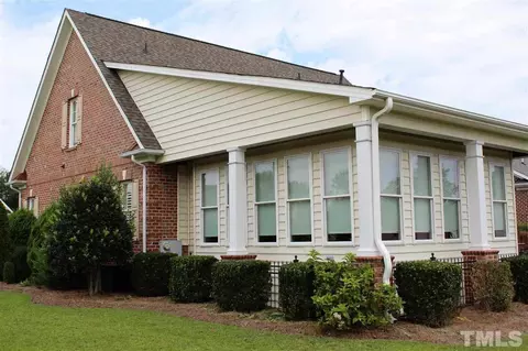 106 Colonade Ct, Benson, NC 27504 photo 25