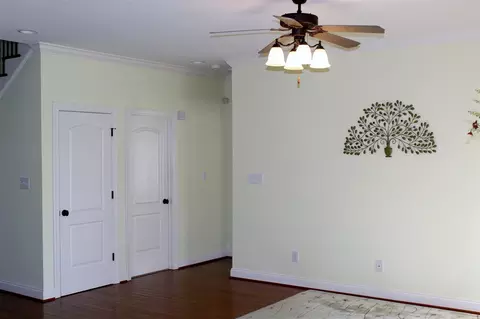 106 Colonade Ct, Benson, NC 27504 photo 13