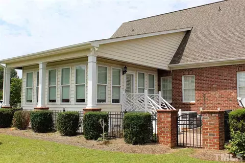 106 Colonade Ct, Benson, NC 27504 photo 26