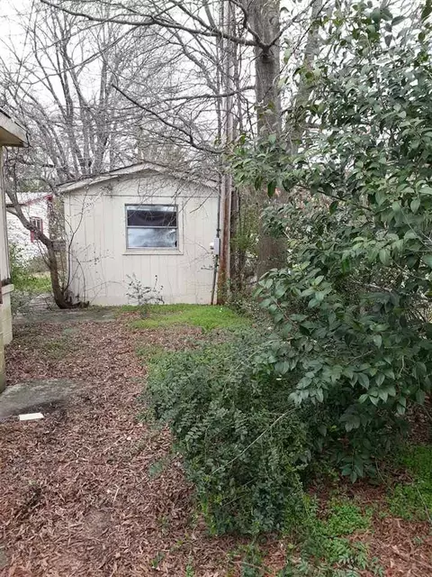 724 N Main St, Wake Forest, NC 27587 photo 2