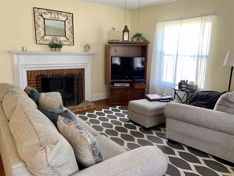 1445 Cole Mill Rd, Durham, NC 27705 photo 3