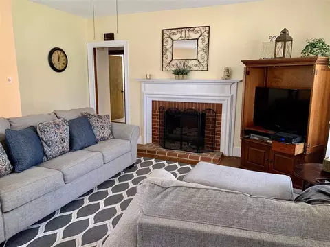 1445 Cole Mill Rd, Durham, NC 27705 photo 2