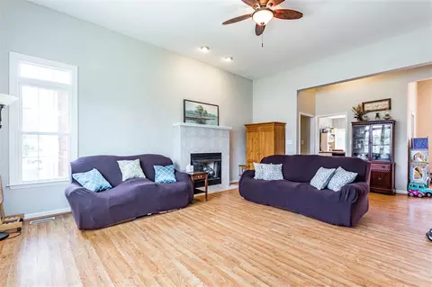 104 Regency Pl, Smithfield, NC 27577 photo 5
