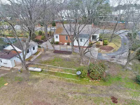 406 E Williams St, Apex, NC 27502 photo 5