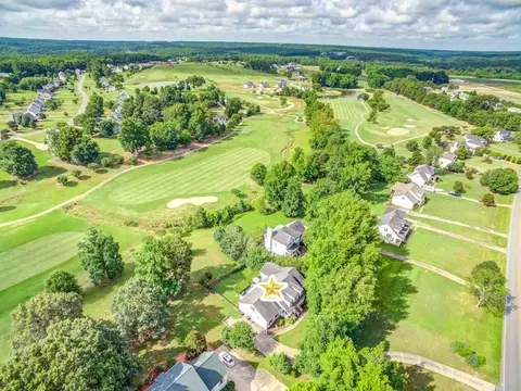 1073 Loop Rd, Clayton, NC 27527 photo 1