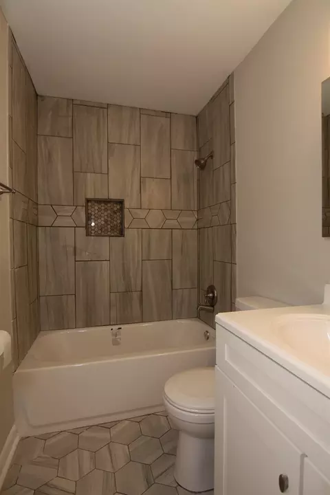 109 Emerald Cir, Durham, NC 27713 photo 14