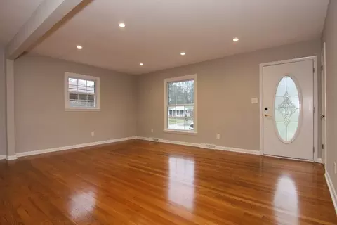 109 Emerald Cir, Durham, NC 27713 photo 3