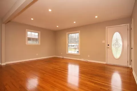 109 Emerald Cir, Durham, NC 27713 photo 2
